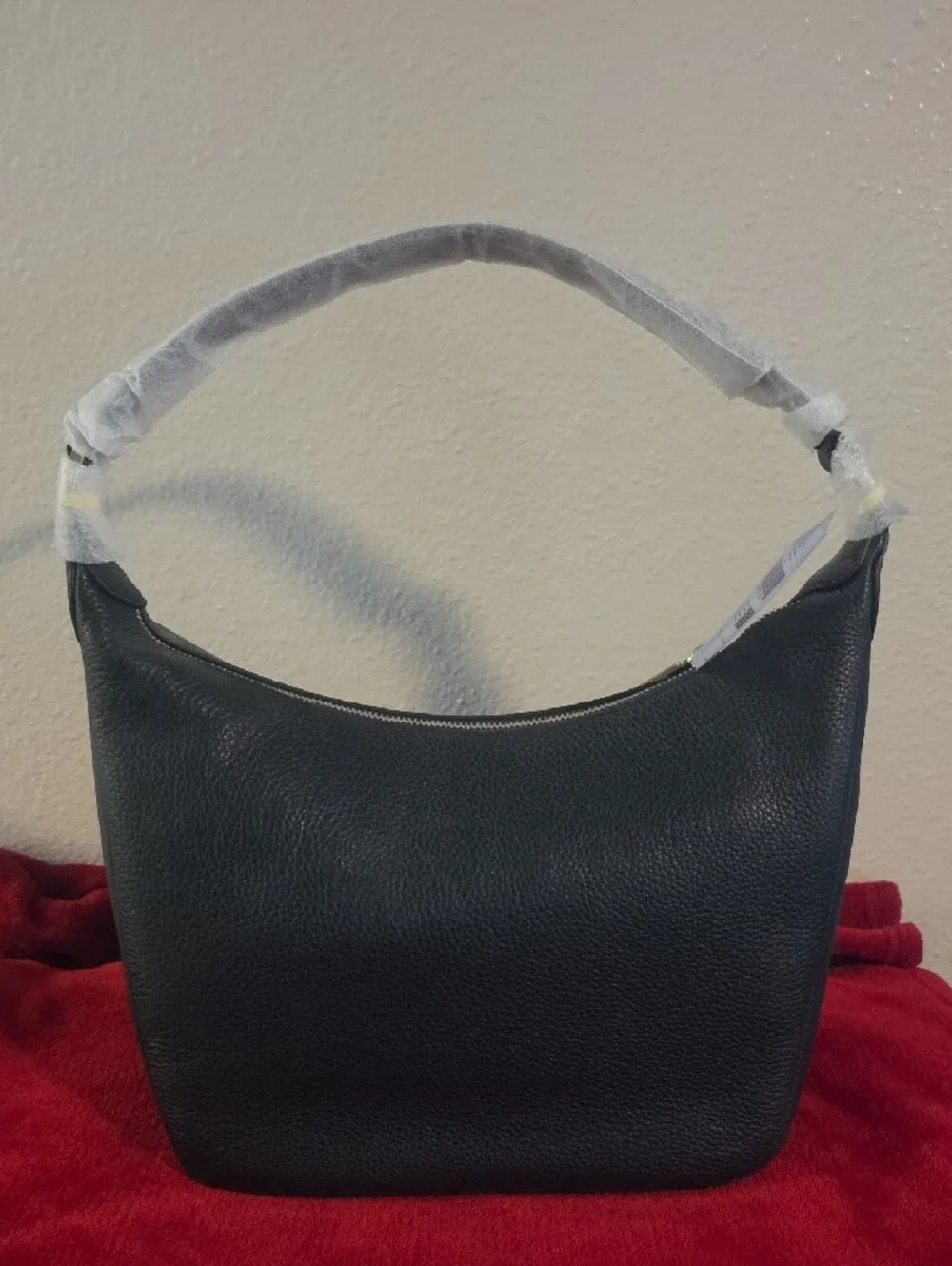 kate spade black pebbled leather hobo with gold logo